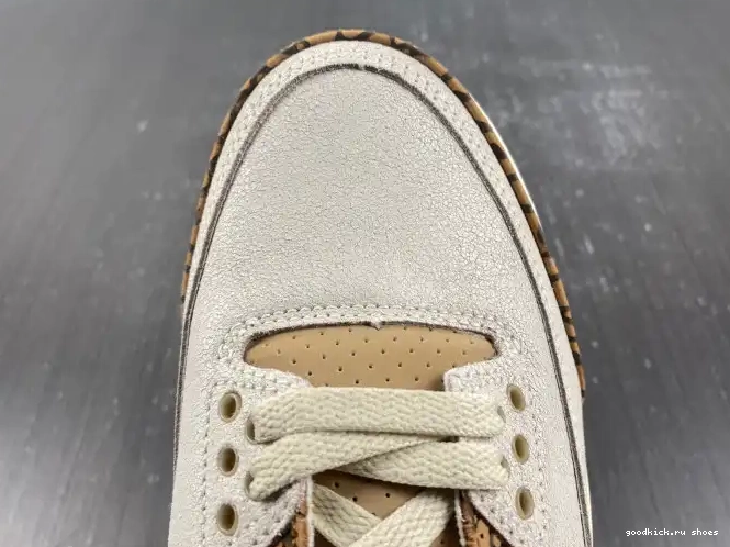 Rep 3 CT8532-102 Air Palomino Jordan 0525